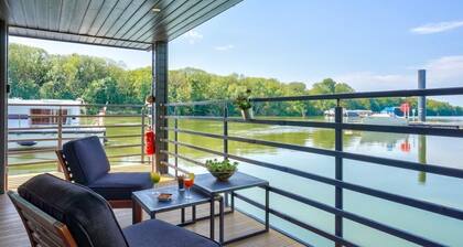 Houseboat : Une Maison sur L'eau