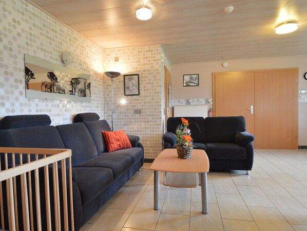 Classic House, 2 Bedrooms | Living room | DVD player - Comfy Holiday Home in Burg Reuland With Sauna, Terrace, BBQ (Burg-Reuland)