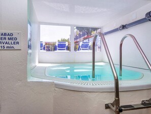Appartement Ălite, 3 chambres | Soin spa