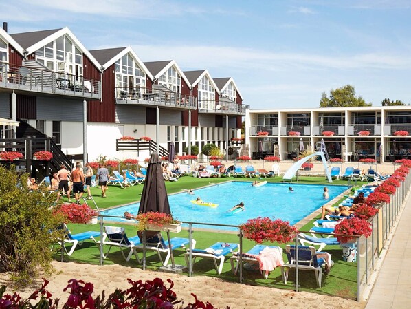 Elite Apartment, 3 Bedrooms | Exterior - 6 Person Holiday Home on a Holiday Park in Glesborg (Glesborg)