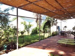 Casa clásica, 6 habitaciones | Balcón