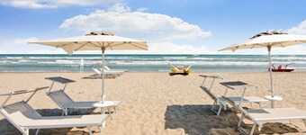 Apartment in Northern Zone of Riccione, 150 Meters From the sea