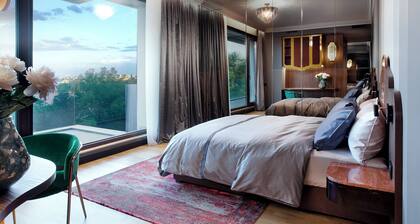 Room12