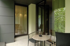 Premier Apartment, 2 Bedrooms, Park View | Balcony - Room12 (Bucharest)
