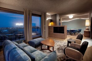 프레지덴셜 아파트, 침실 3개, 호수 전망 | 객실 내 금고, 책상, 노트북 작업 공간, 암막 커튼