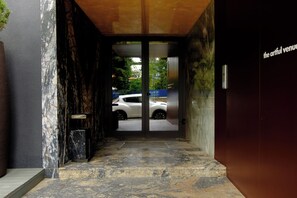 บริเวณภายนอก