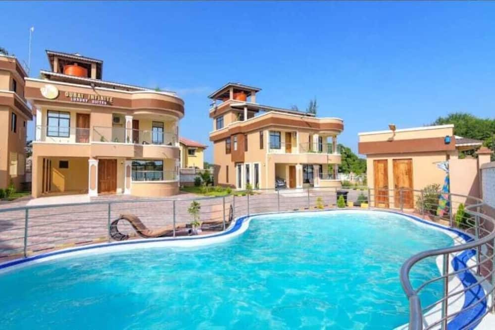 Dubai infinite luxury suites