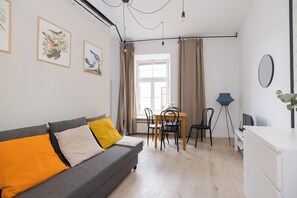 Comfort Apartment, City View | Individually decorated, individually furnished, iron/ironing board - ShortStayPoland Krakowskie Przedmieście (Lublin)