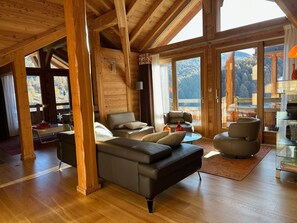 Interior - Luxury 4* Chalet with Jacuzzi and Sauna (Vars)