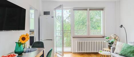 Classic Apartment, Balcony, Courtyard View