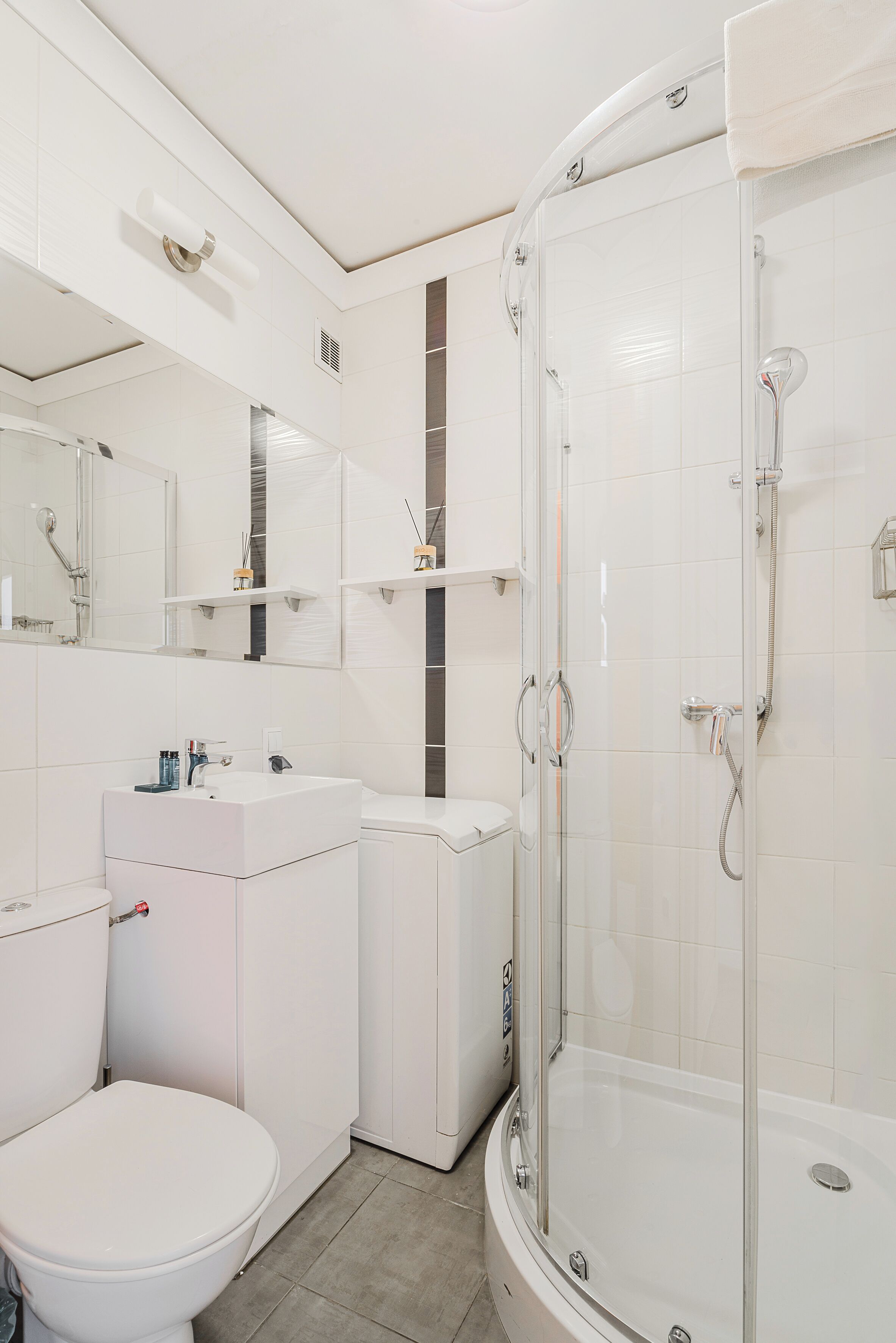 Classic Apartment, Balcony, Courtyard View | Bathroom