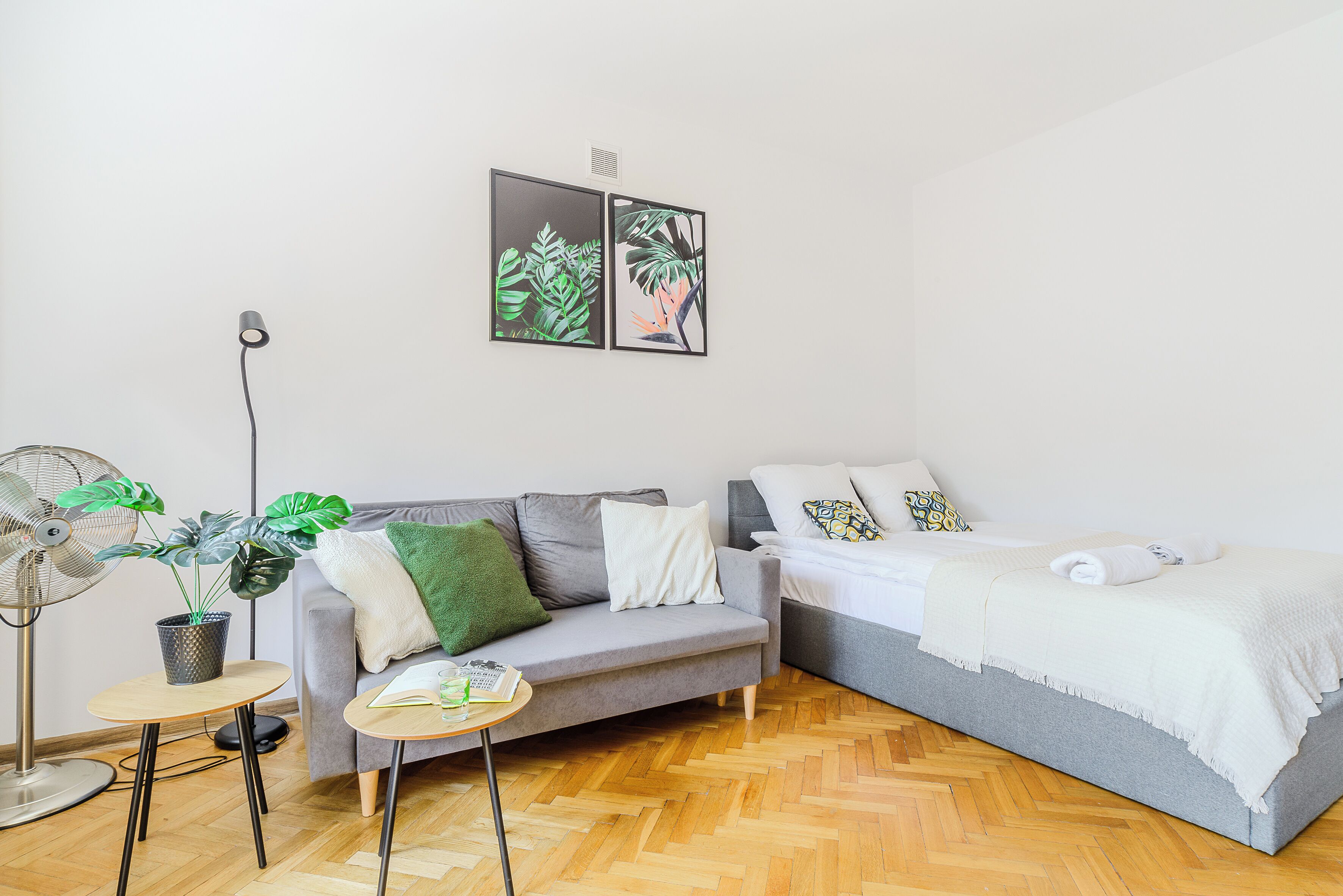 Classic Apartment, Balcony, Courtyard View | 1 bedroom, blackout drapes, iron/ironing board, free WiFi