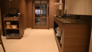 مطعم