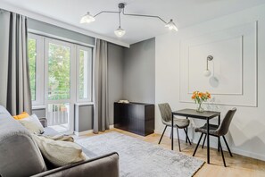 Classic Apartment, Balcony, Courtyard View