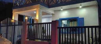 Santorini House in Cagayan de Oro

