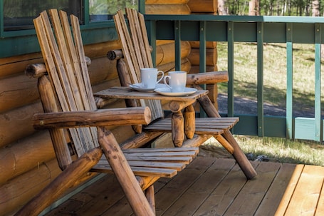 Outdoor dining. Escape to the tranquility of Bailey, Colorado. This spacious 3-bedroom, 2-bathroom