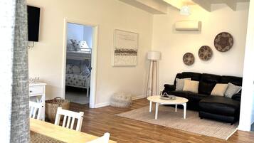 Smart TV, ping pong, books