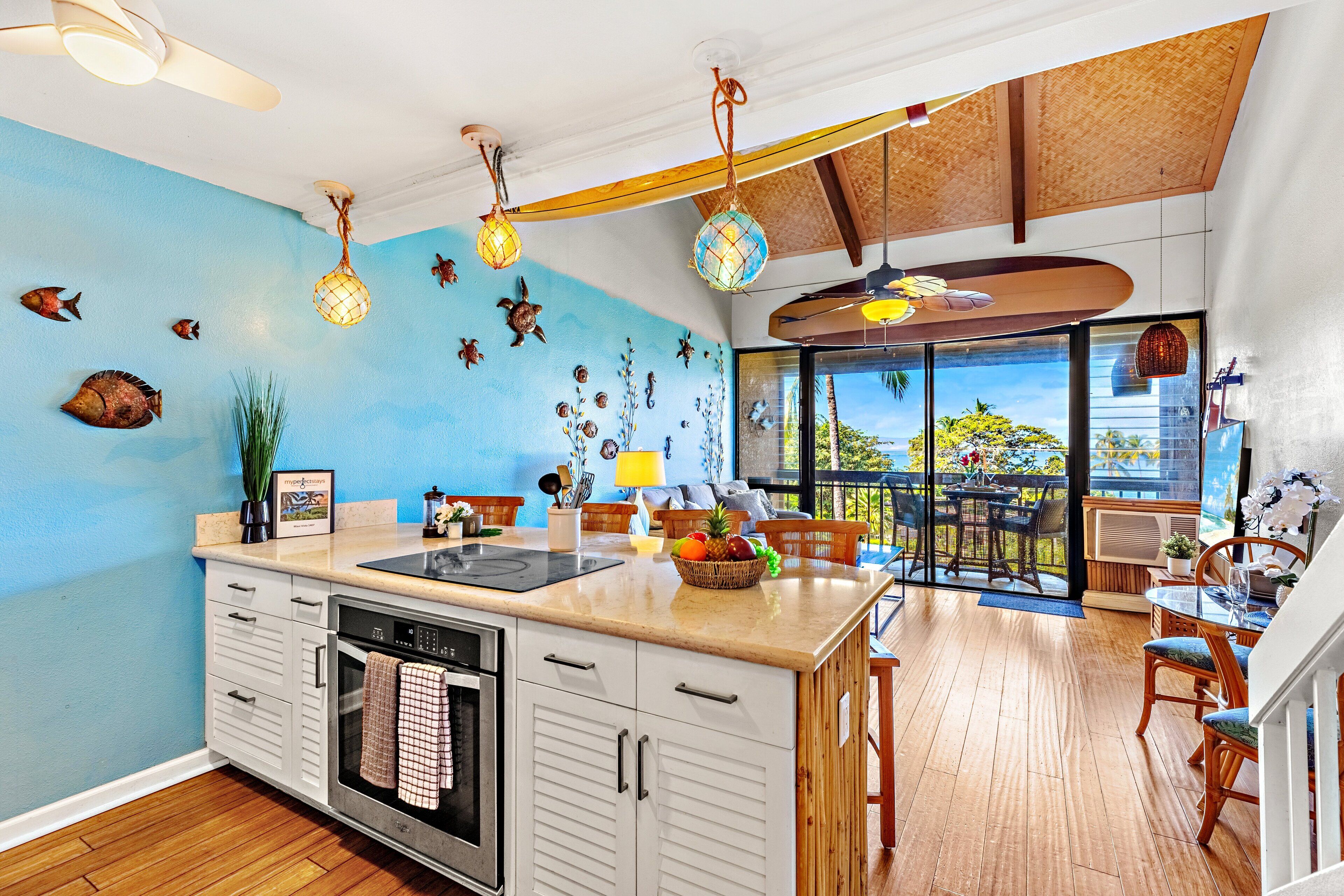 Fridge, oven, stovetop, dishwasher