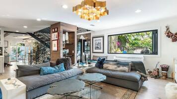 Smart TV, fireplace, table tennis, books