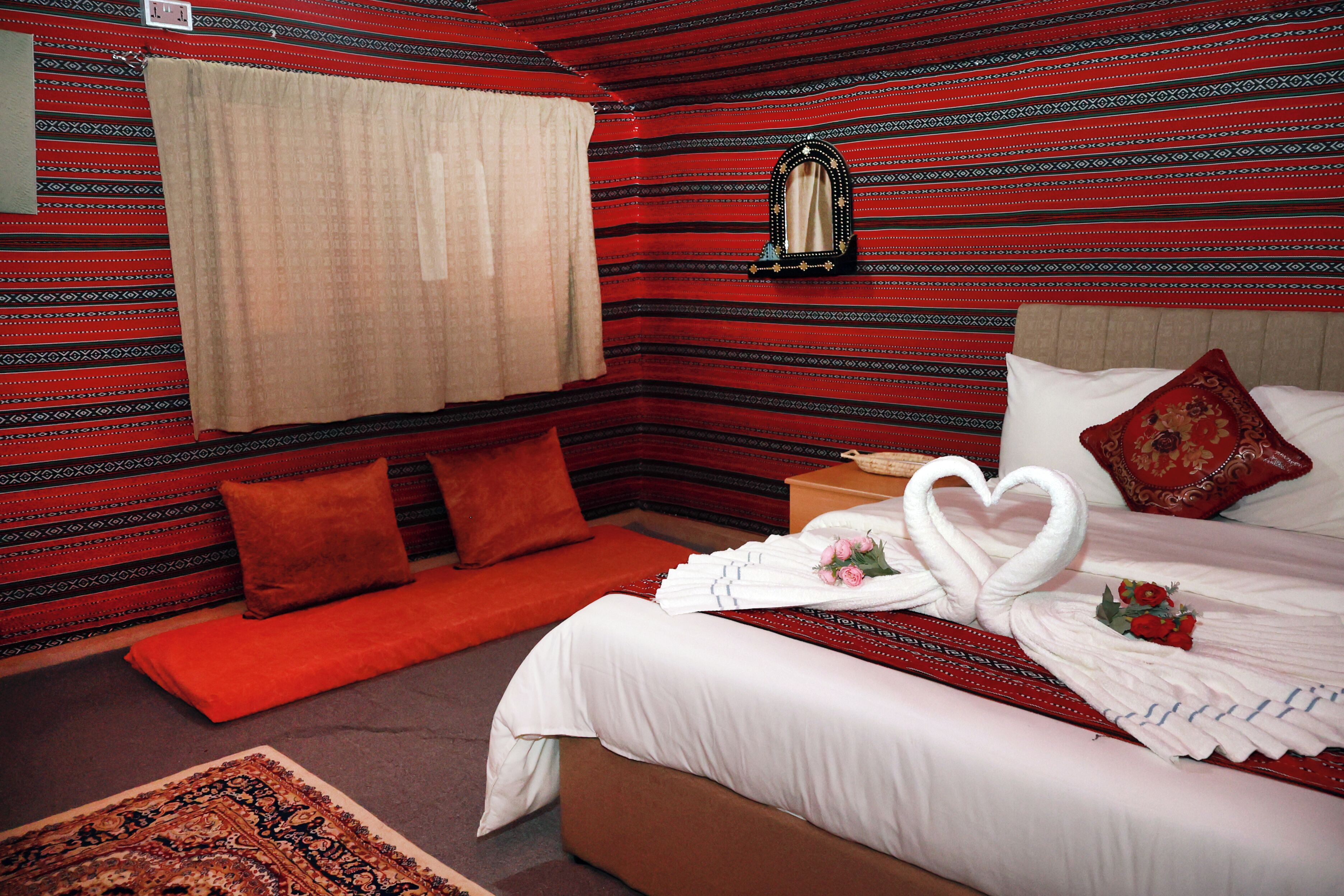Premium bedding, Select Comfort beds, laptop workspace