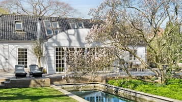 Casa, 5 quartos, para fumantes, vista para o jardim | Jardim
