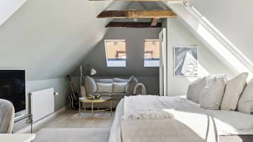 House, 5 Bedrooms, Smoking, Garden View | 5 bedrooms