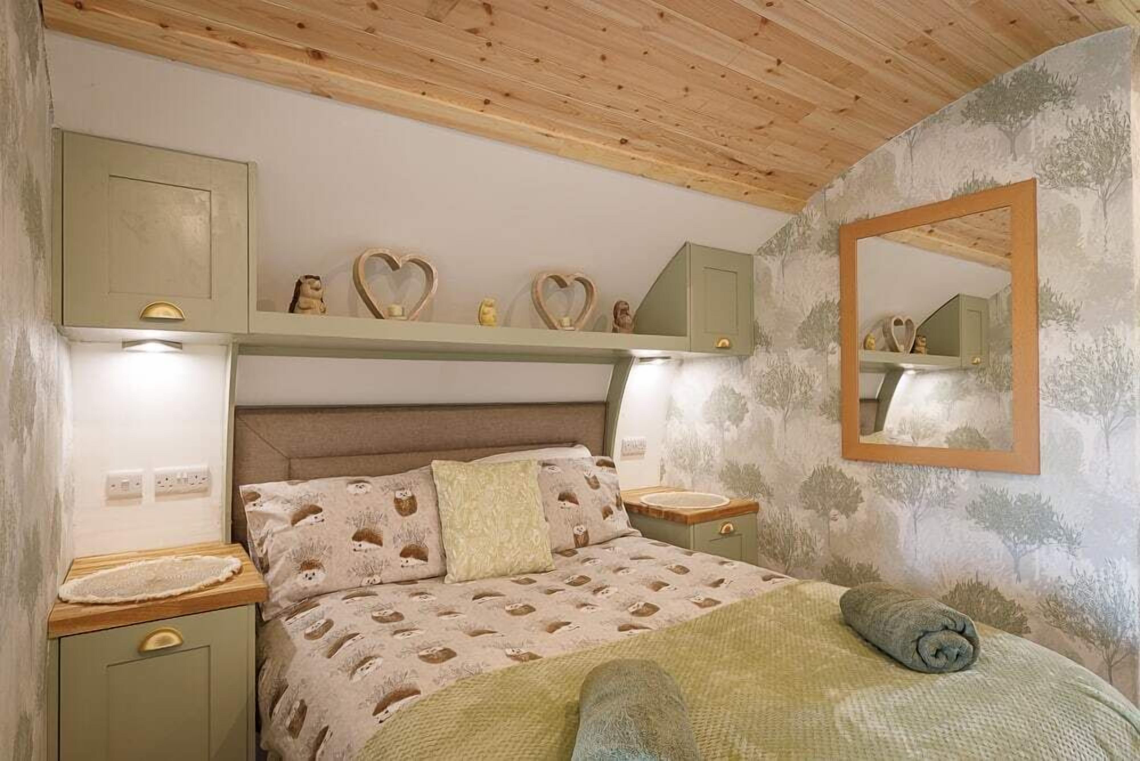 1 chambre, lit parapluie, Wi-Fi, draps fournis