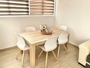 Dining - Green sea apartment (Adeje)