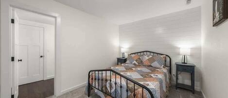 4 chambres, lit parapluie, Wi-Fi, draps fournis