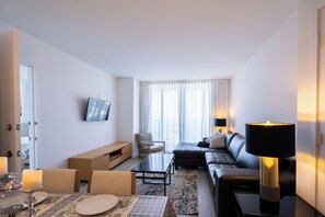 Living area - Panoramic Oceanview Apartment (Hallandale)