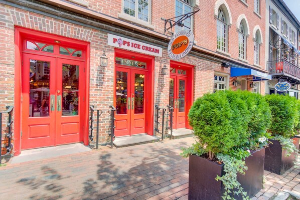 Exterior detail - HEART of Old Town! Historic 1BR! 99 Walk Score! (Alexandria)