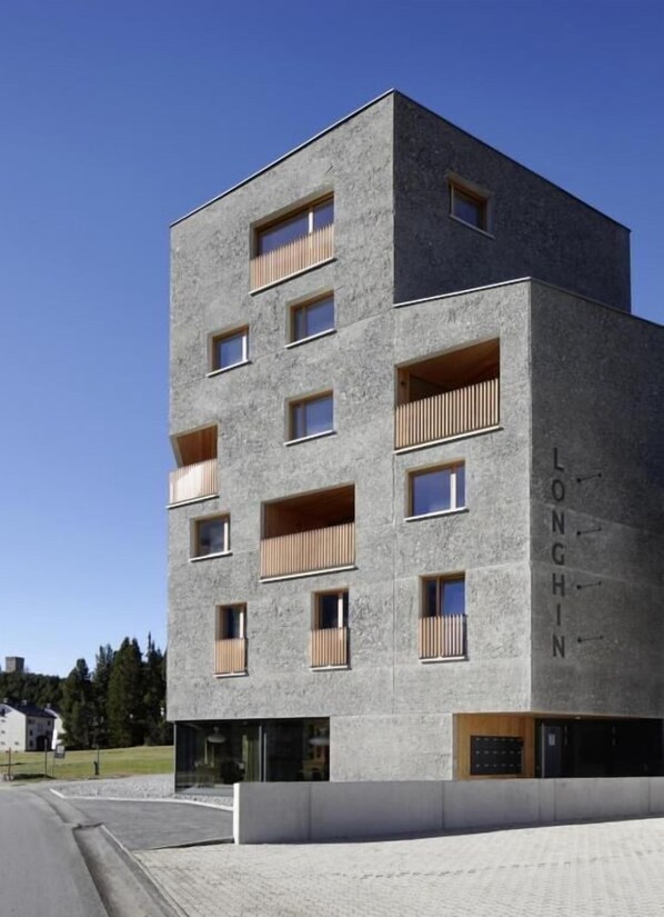 Front of property - Longhin Maloja (Bregaglia)