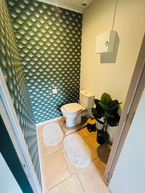 Superior-Doppelzimmer, 1 Queen-Bett, Gartenblick | Badezimmer