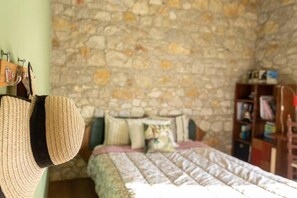 3 dormitorios, tabla de planchar con plancha, wifi y ropa de cama