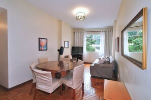 Living area - T038 (Rio de Janeiro)
