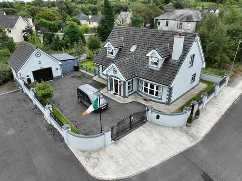 Lakeside Haven Retreat in Carrick-on-shannon