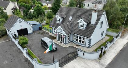 Lakeside Haven Retreat in Carrick-on-shannon