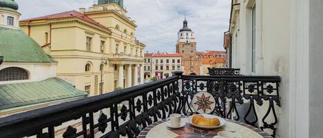 Classic Apartment, Balcony, City View | Balcony
