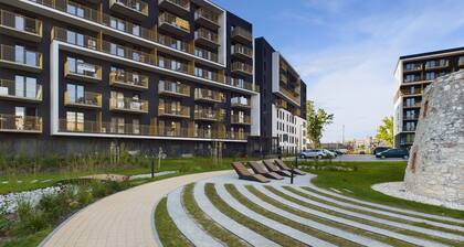 Cozy Apartment With Parking by Renters