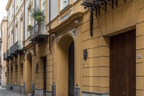 Exterior detail - Heima Suite (Palermo)