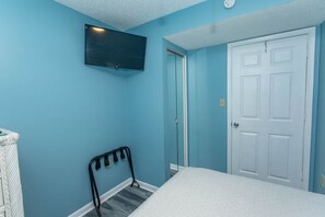 2 bedrooms