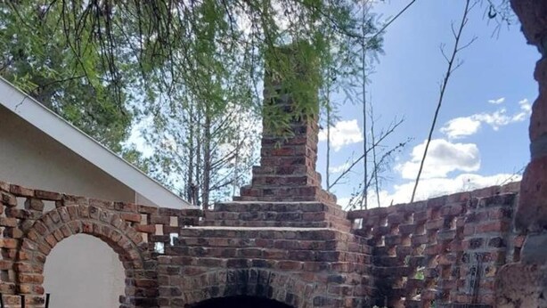 Rumah | Tempat makan outdoor