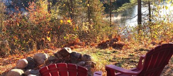 Intimate Cottage plus Loft with Epic Lake Views