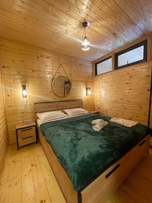 1 bedroom, blackout curtains, iron/ironing board, free WiFi - Green Nest Tbilisi  (Tbilisi)
