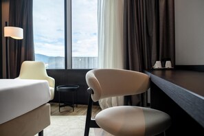 Minibar, in-room safe, desk, soundproofing