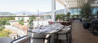 Radisson Blu Hotel, Bergamo Choruslife