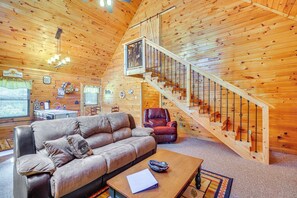 House (3 Bedrooms) | Interior - Cozy Cabin w/ Hot Tub < Half-mi to Douglas Lake! (Sevierville)