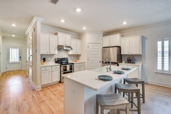 House (5 Bedrooms) | Interior - Santa Rosa Beach Home w/ Community Pool! (Santa Rosa Beach)