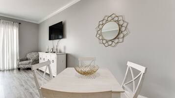 Apartemen (2 Bedrooms) | Interior