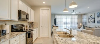 Central Casa Grande Home in Quiet Neighborhood